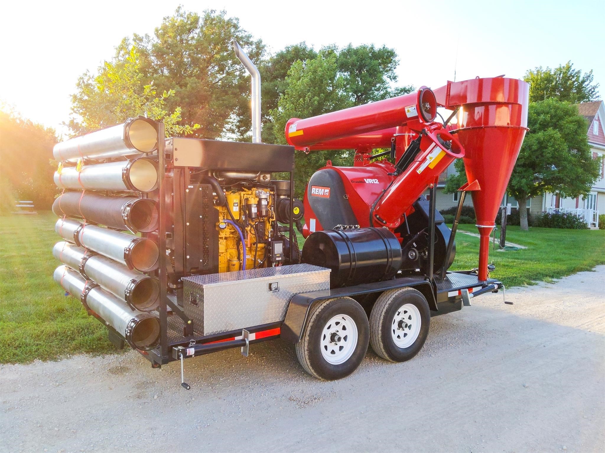 2023 Rem VR12 Grain Vac 130,530 Machinery Pete