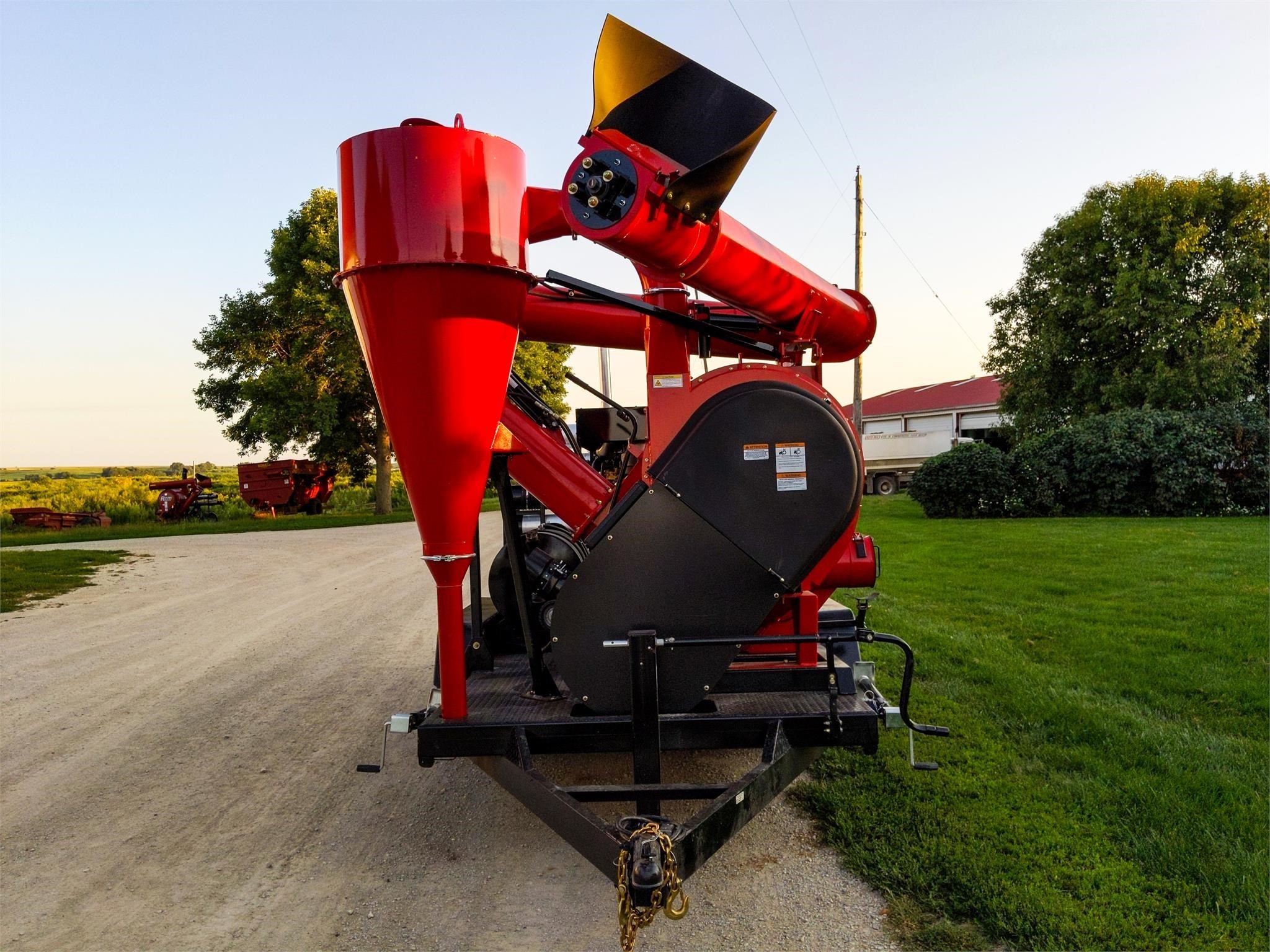 2026 AGI VR12 Grain Vac