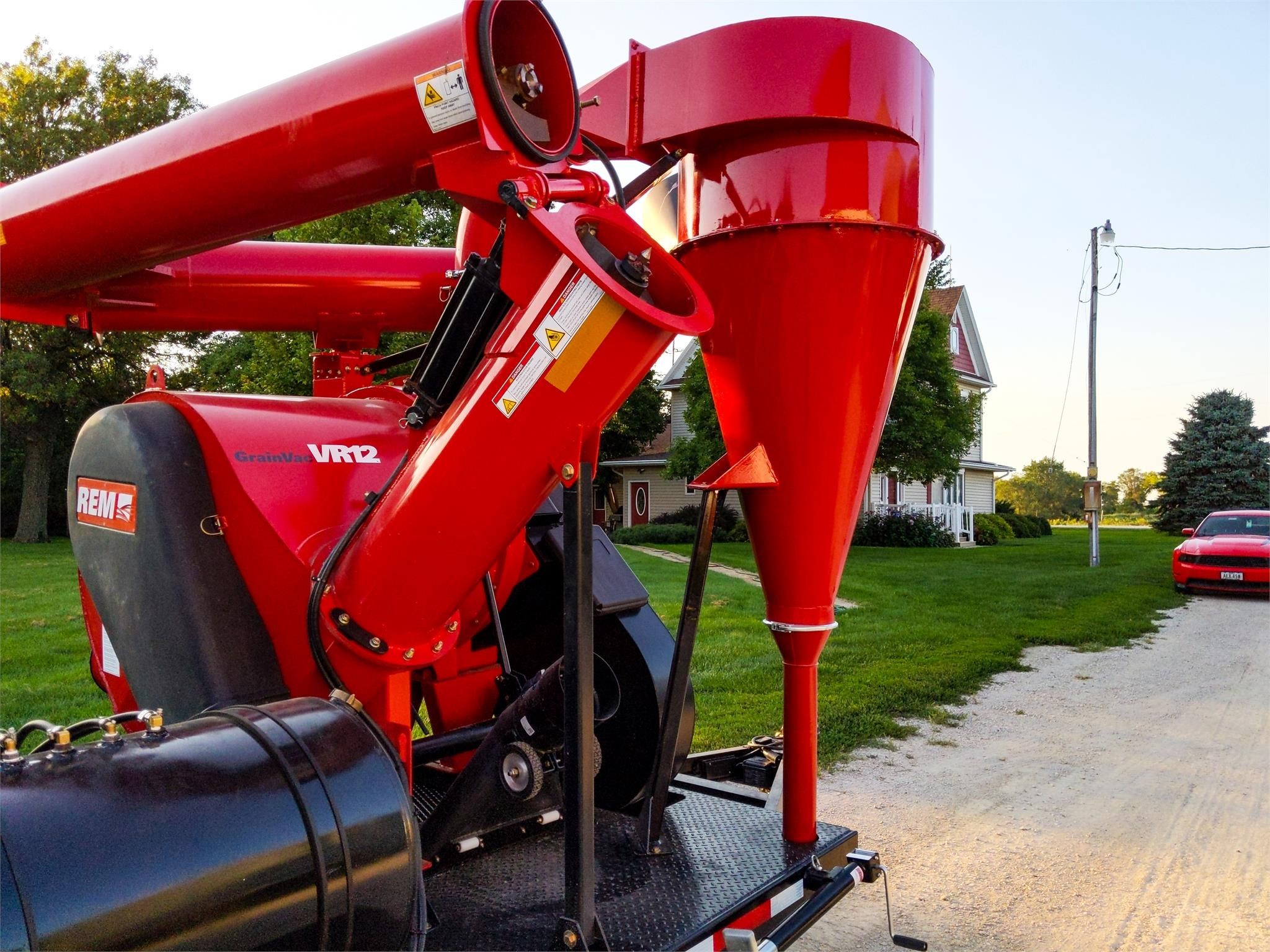 2026 AGI VR12 Grain Vac