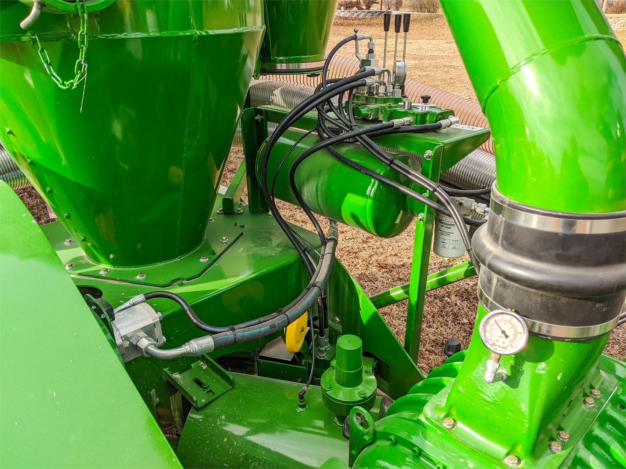 2026 Walinga AGRI-VAC 7614DLX Grain Vac