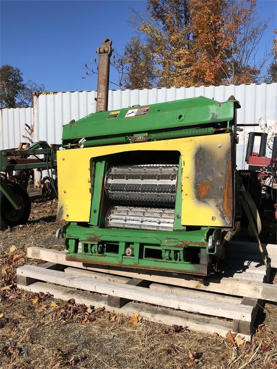 2015 John Deere 8400 Self-Propelled Forage Harvester