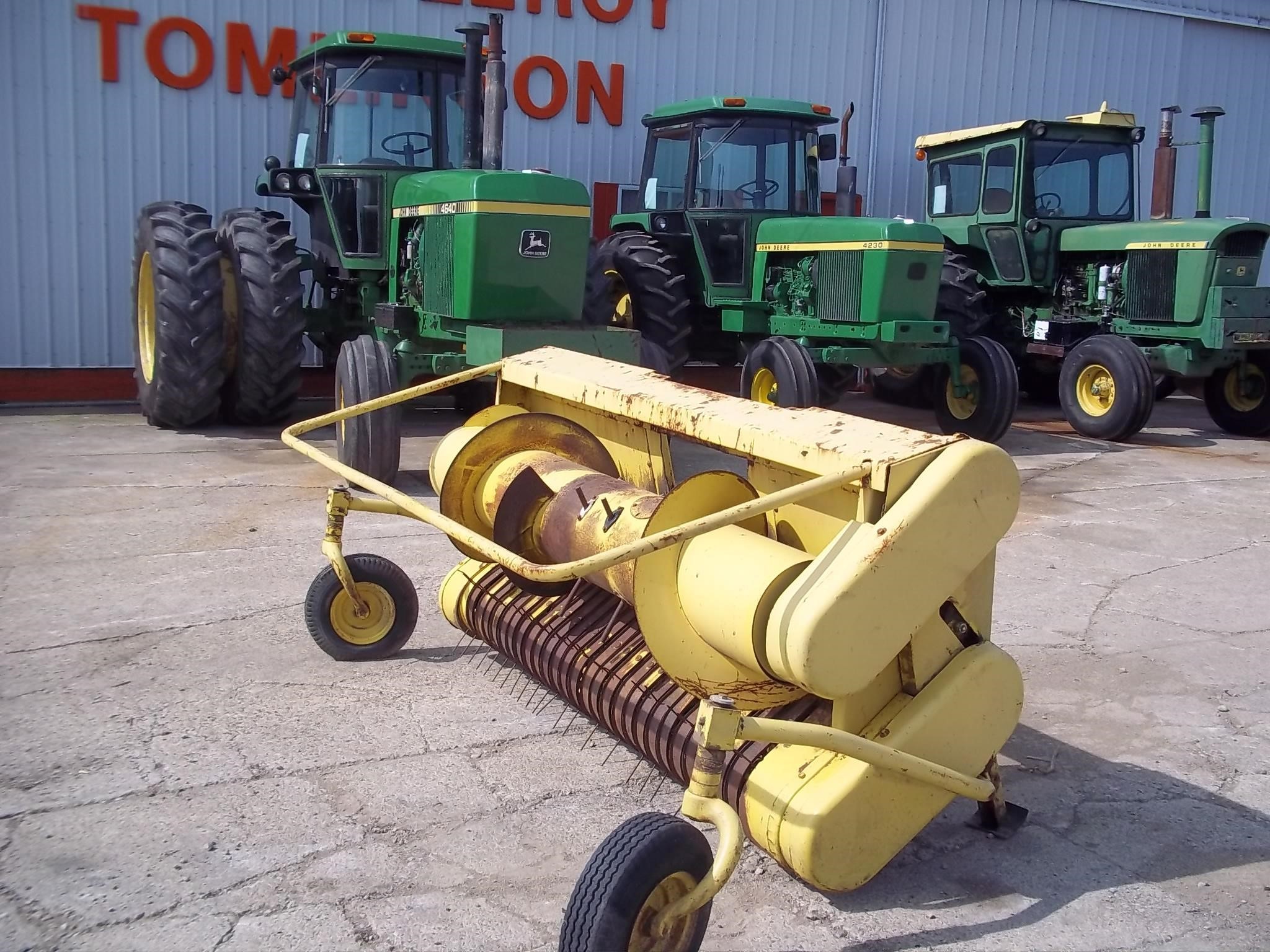  John Deere 7 Front End Loader