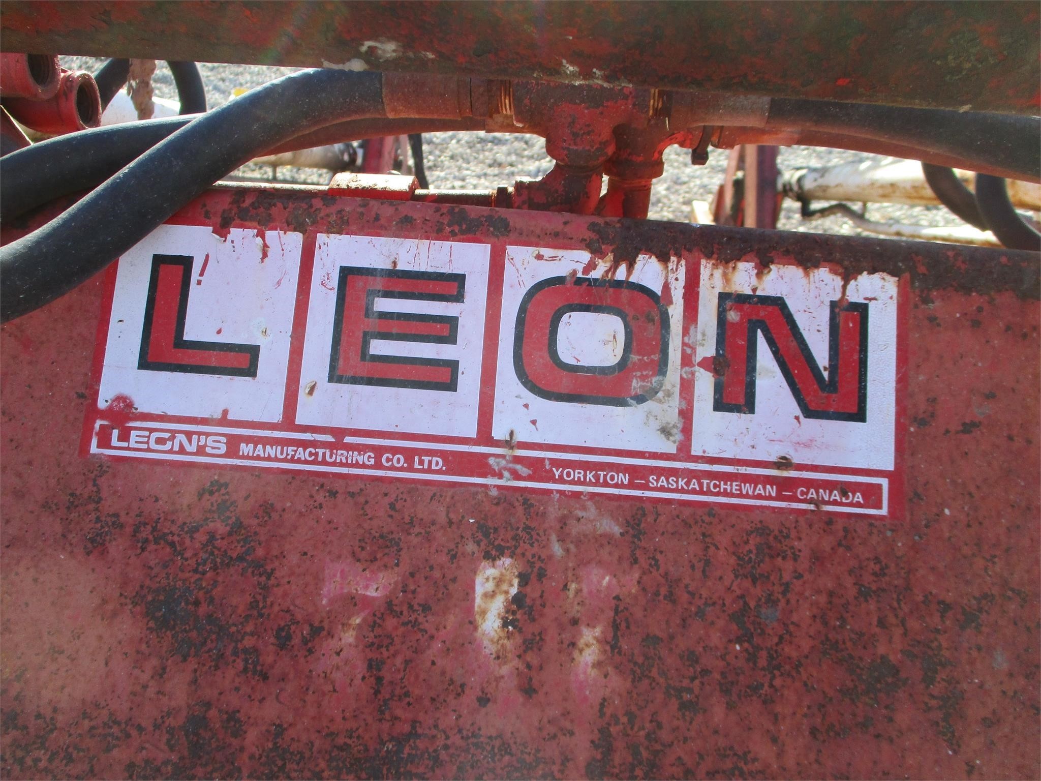 Leon 717 Front End Loader - $1,800 | Machinery Pete
